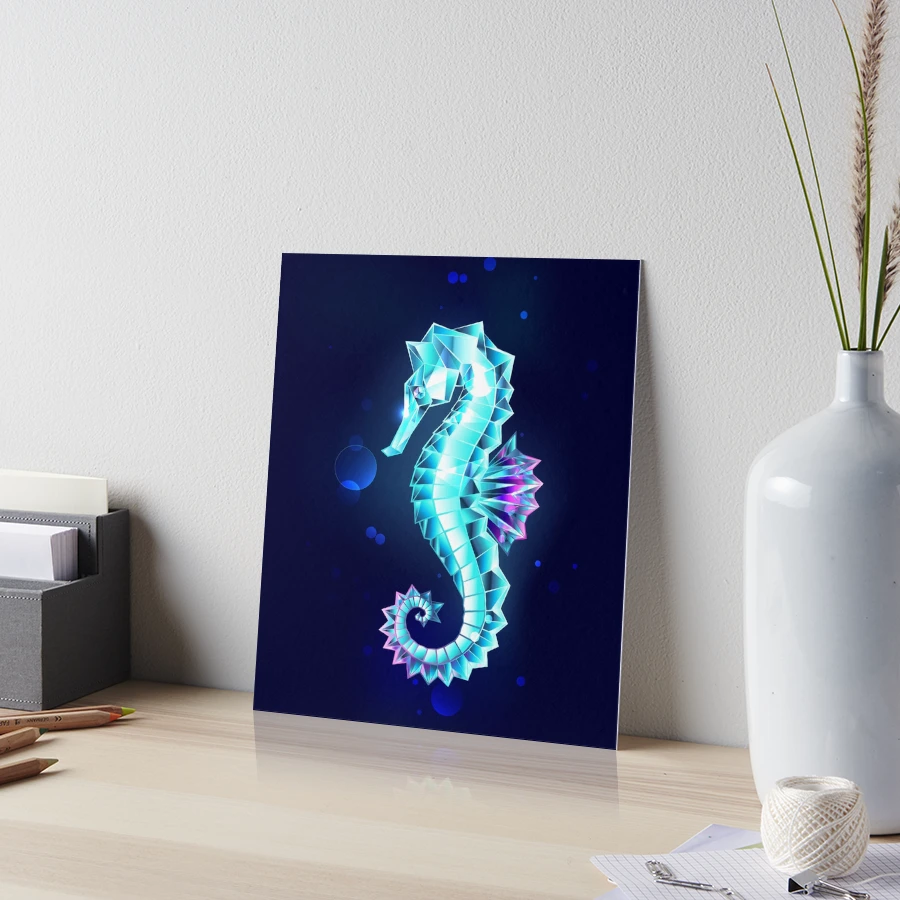 Frozen seahorse hot vase