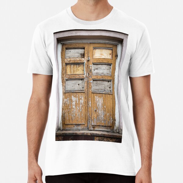 Old, closed door Premium T-Shirt