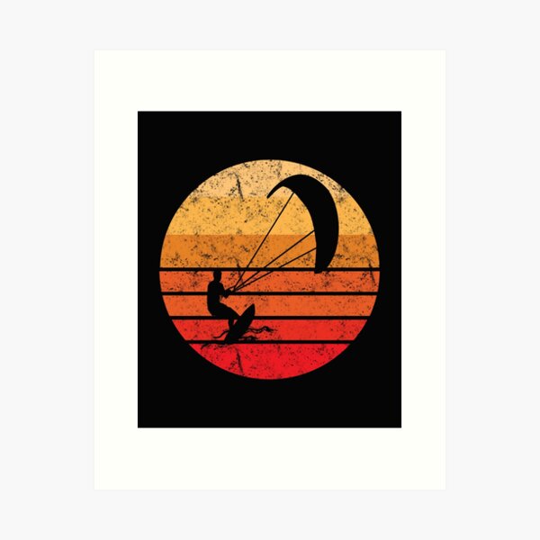Artikel-Vorschau von Retro Kiteboarding, Kitesurfer, Sonnenuntergang, designt und verkauft von EstelleStar.