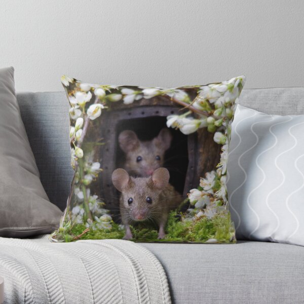 George the mouse in a log pile house - SPRING Throw Pillow