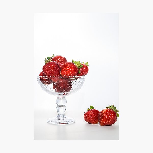 Fresh strawberries in the bowl Photographic Print