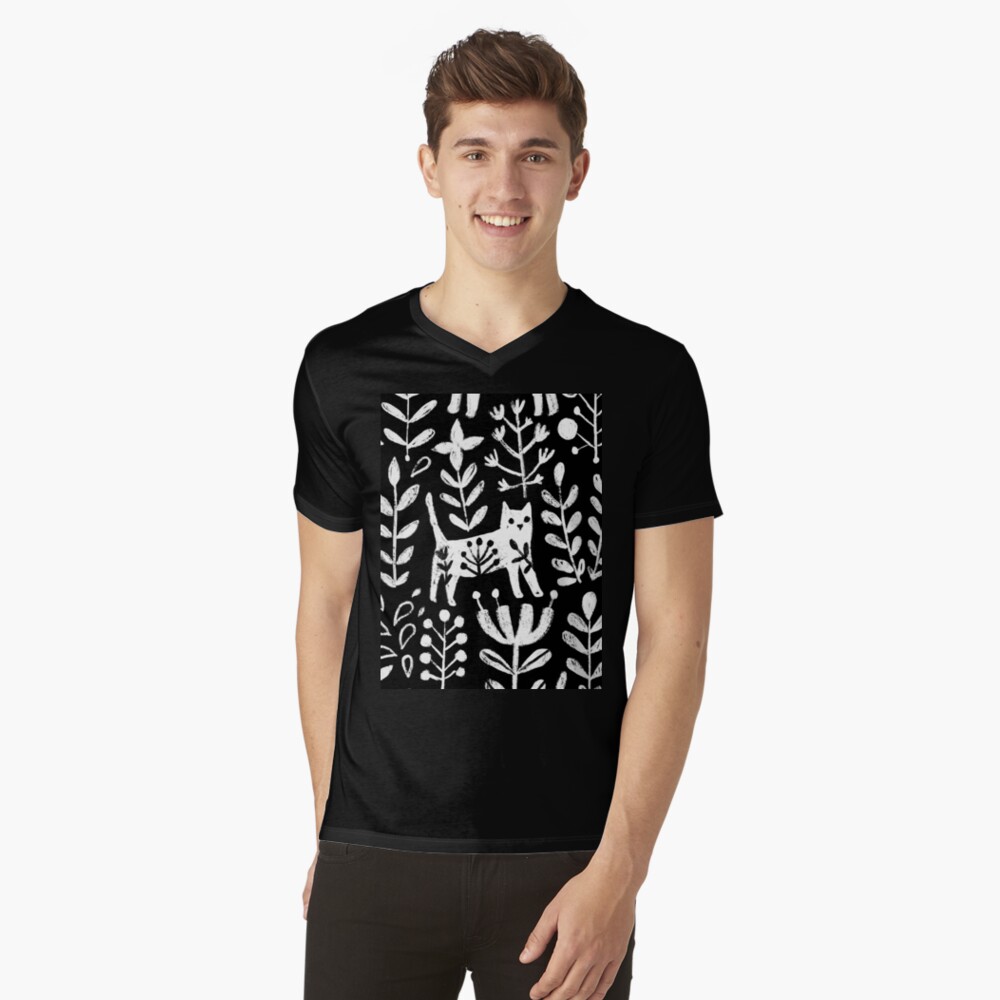 Vista previa del artículo con la obra «Camiseta de cuello en V», diseñado y vendido por kostolom3000.