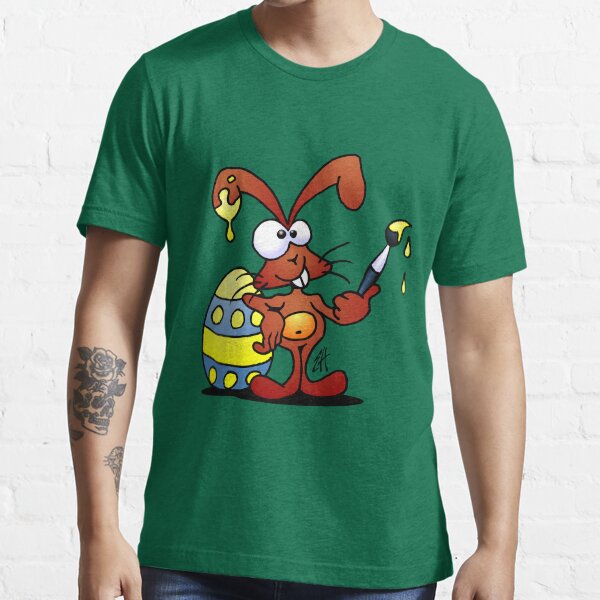 beim malen eines schönen ostereies. Essential T-Shirt