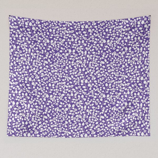 Aperçu de l'œuvre Branches de fleurs blanches violettes ultra violettes créée et vendue par TLSDesigns.