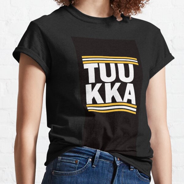 Tuukka between the pipes Classic T-Shirt