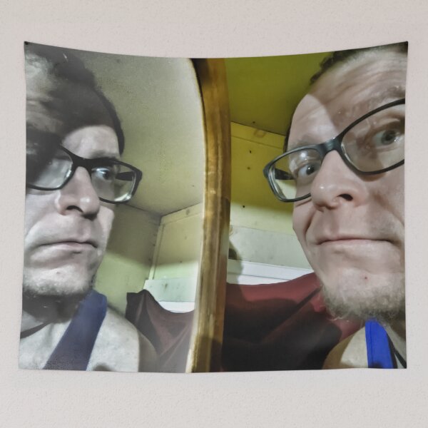 Artikelvorschau, Haunted Mirror entworfen und verkauft von giftoftradition.