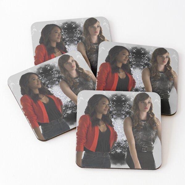 Item preview, Iris West y Caitlin Snow fondo negro / blanco designed and sold by dutchchu.