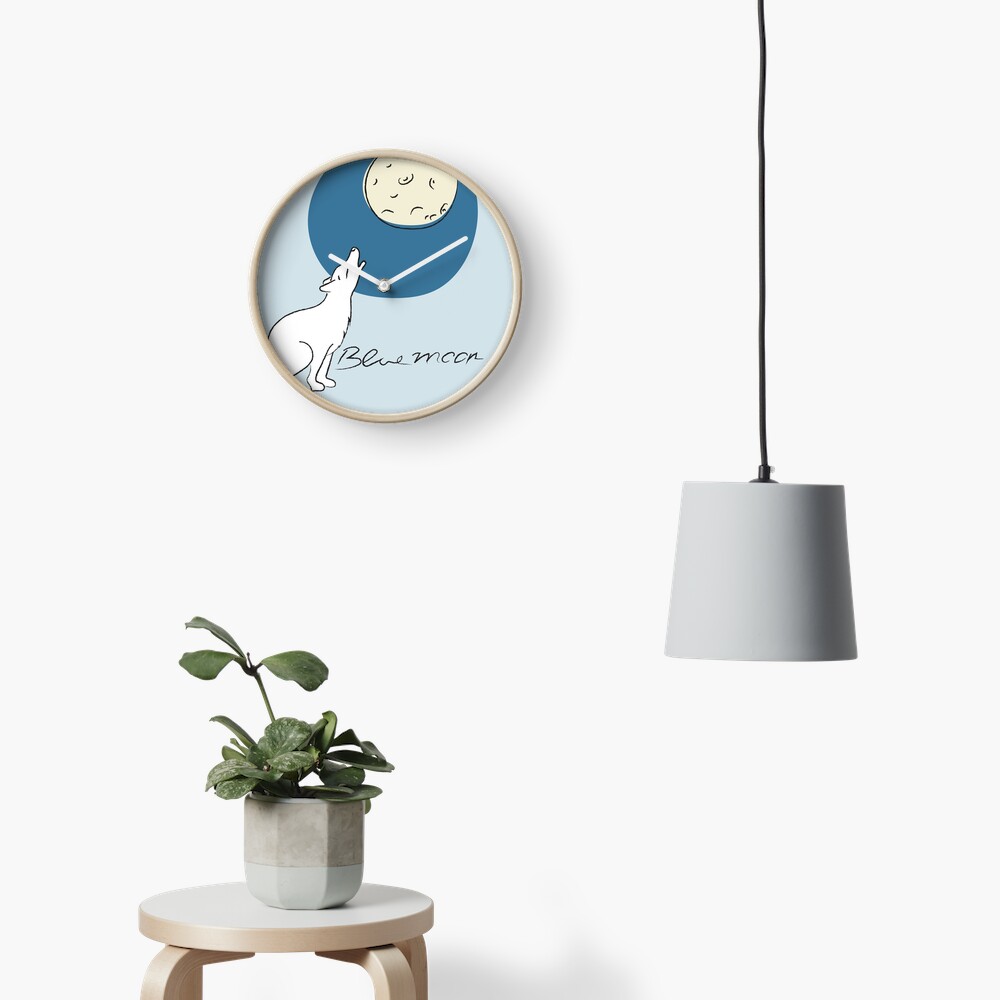 Bluemoon, Wolf howls at the full moon Clock