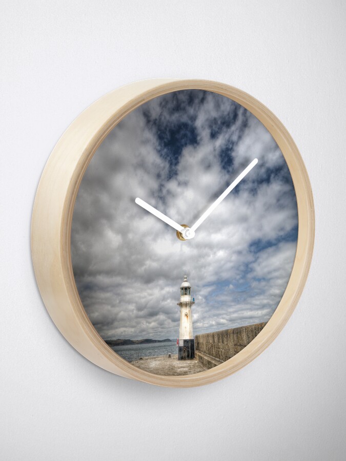Alternate view of Mevagissey Lighthouse - 12/07/19 Clock