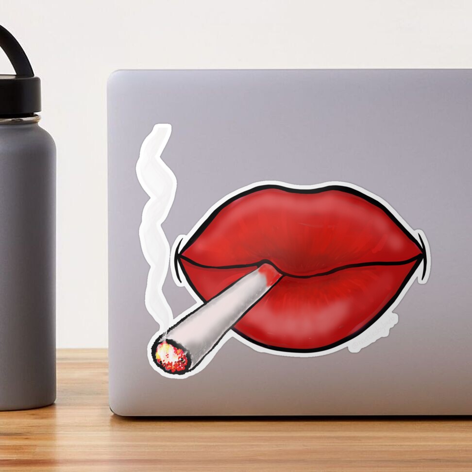 Hott Red Cigar Case – Lipstick and Smoke