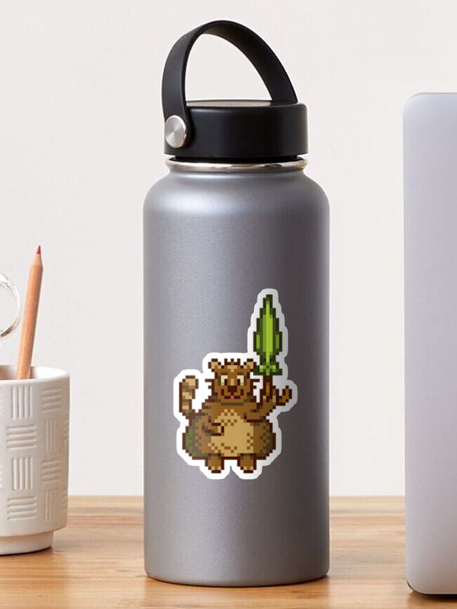 Aperçu 1 sur 3. Sticker avec l'œuvre Ours poubelle de Stardew Valley créée et vendue par r9440.