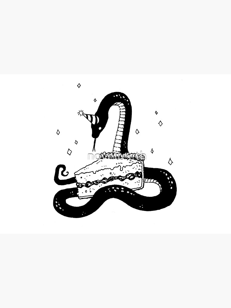 cakesnake by novelteeth