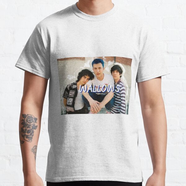 Revolcarse Camiseta clásica