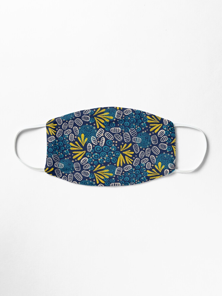 Alternate view of Petals and pods Mask