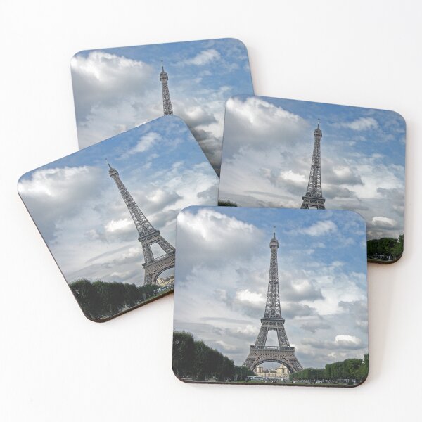 Artikelvorschau, The Eiffel Tower in September entworfen und verkauft von Sally White.