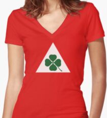 Quadrifoglio Classic Alfa Romeo Women's Fitted V-Neck T-Shirt