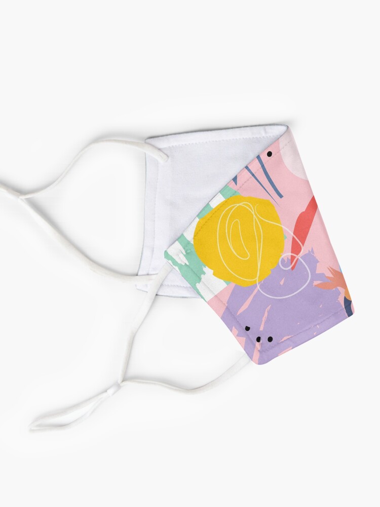 Alternate view of Flowery Love, Mask