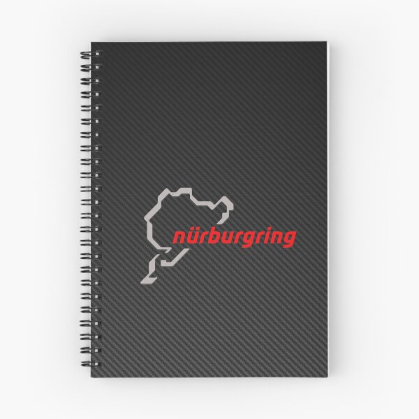 Aperçu de l'œuvre Affiche du Nürburgring Nordschleife avec fond carbone – Illustration du circuit de l'Enfer Vert créée et vendue par Road To Track.