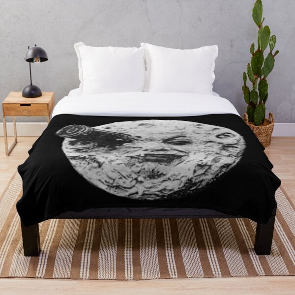 EARLY CINEMA. A Trip to the Moon. By Georges Melies. 1902. Throw Blanket