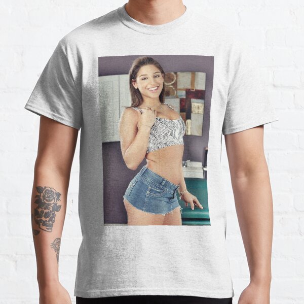 Beauty Abella Classic T-Shirt