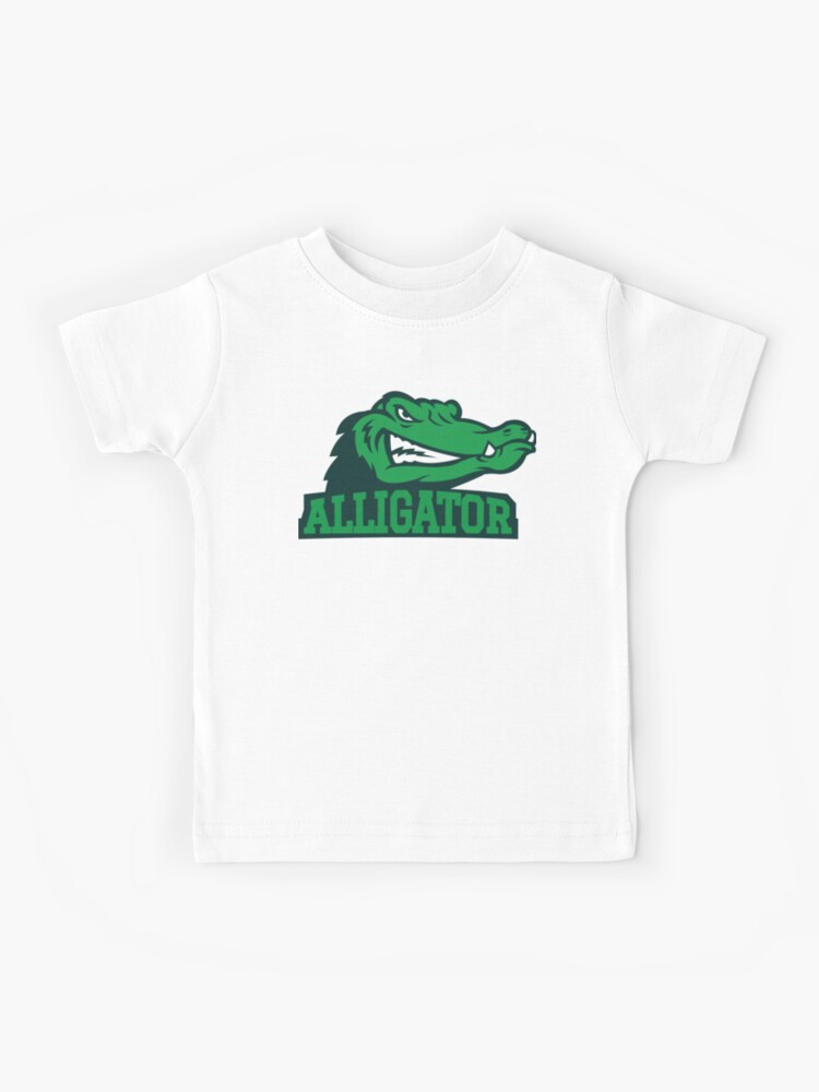 shirt with alligator logo
