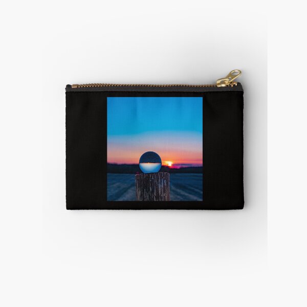 Artikelvorschau, Rosa Michigan Sonnenuntergang innerhalb Lensball entworfen und verkauft von Joshua Satterlee.