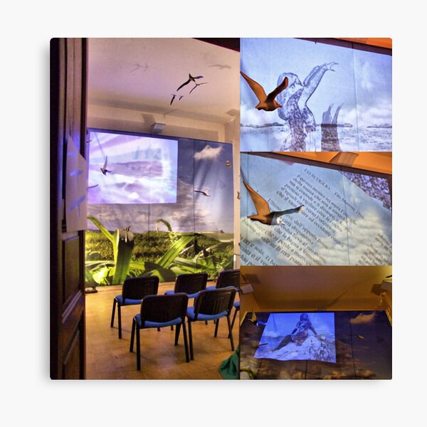 Tha winds'd room Canvas Print