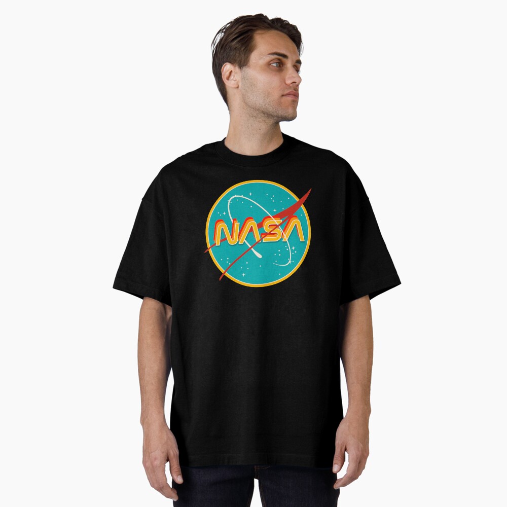 Artikel-Vorschau von Oversized T-Shirt, designt und verkauft von r0undincircles.