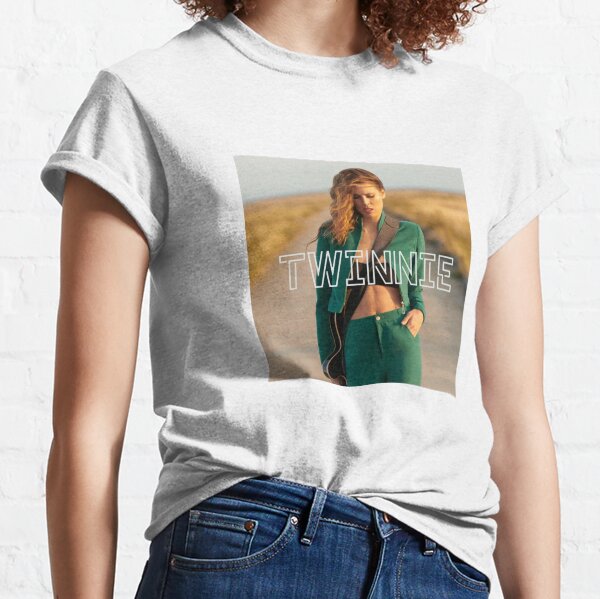 Twinnie Green Clothes Classic T-Shirt