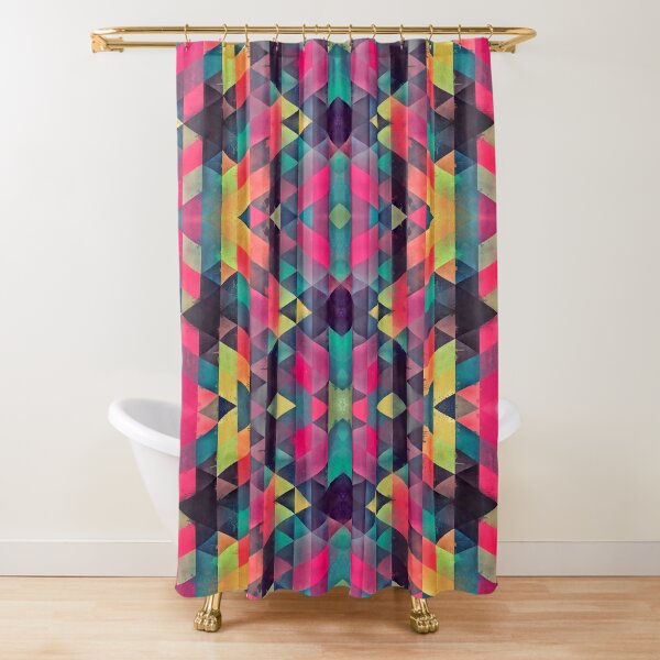 Disover fyx th'pryss Shower Curtain