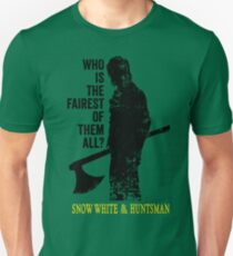 Who is the fairest of them all? Unisex T-Shirt