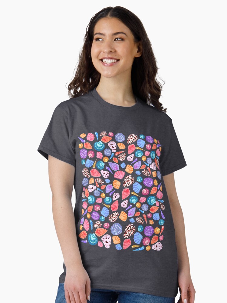 Thumbnail 1 of 7, Classic T-Shirt, Kopie von Shell pattern (small) designed and sold by Gypsopani.