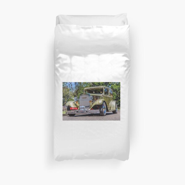 DODGE 1 Duvet Cover