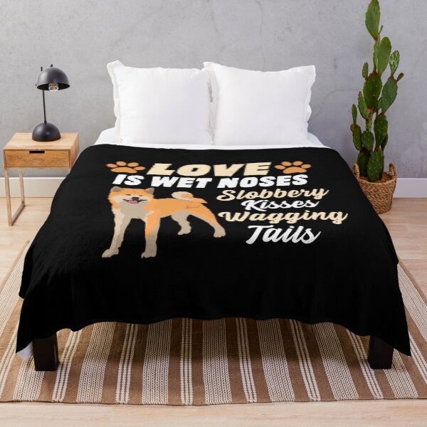 Artikelvorschau, Love is wet noses Akita Hund Haustier Geschenk entworfen und verkauft von redshirtz.