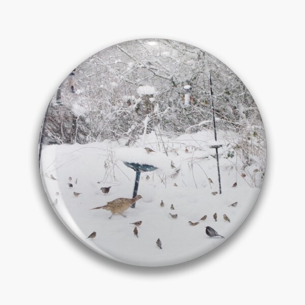 Item preview, Cena de Año Nuevo, escena de aves de invierno en Escocia designed and sold by Latch Farm  Studios.