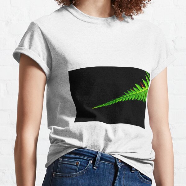 Do you believe in dragons? Classic T-Shirt