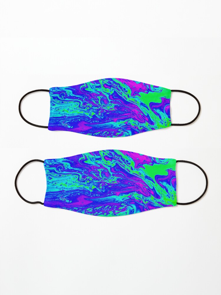 Alternate view of Wavy Mask