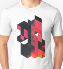 ylmyst tyme Unisex T-Shirt