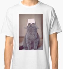 fig 1.4 - Cat with Chinese takeaway box on head Classic T-Shirt