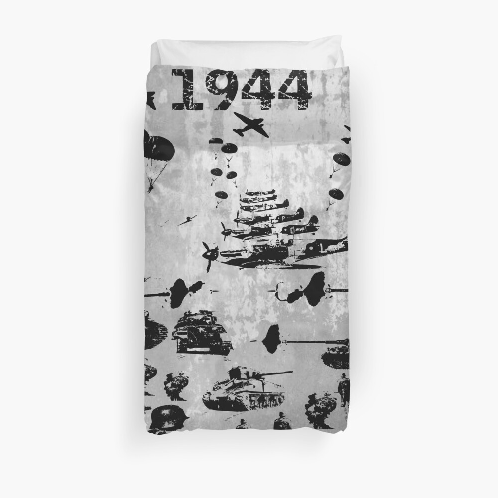1944 WORLD WAR 2 Duvet Cover