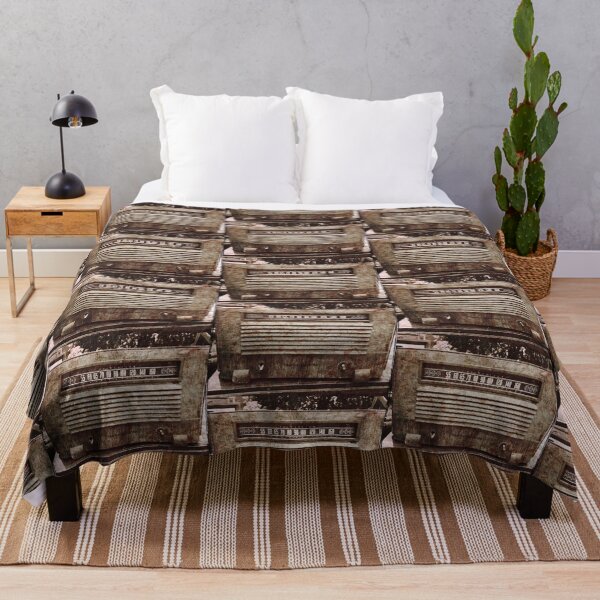 Classic Oldies Fan - Old Vintage Radio photography Throw Blanket