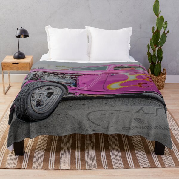 Item preview, Hot Rod Her33 at Pancakes and Chrome designed and sold by Cars around Adelaide.