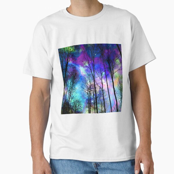 The purple sky Classic T-Shirt