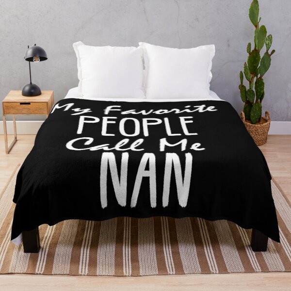 Item preview, Mi gente favorita me llama Nan: idea divertida del regalo Na Lover. designed and sold by cutitoutsir.