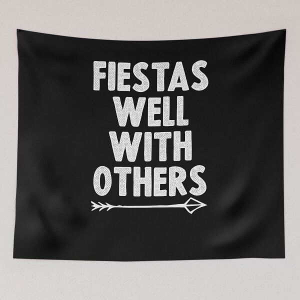 Aperçu de l'œuvre Fiestas Well With Others, Cinco de Mayo Muscle Tee, Chemises à boire pour femmes créée et vendue par Noussairox.