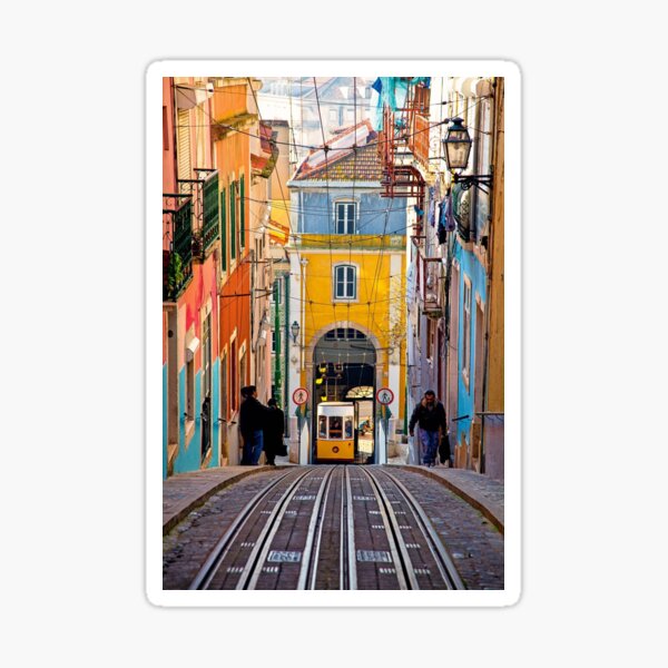 Aperçu de l'œuvre Tramway de Lisbonne au Portugal dans les rues de la ville créée et vendue par MindChirp.
