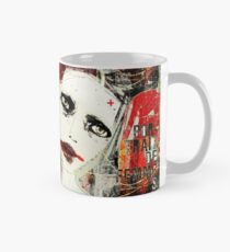 « l'avant-dernière » Mug