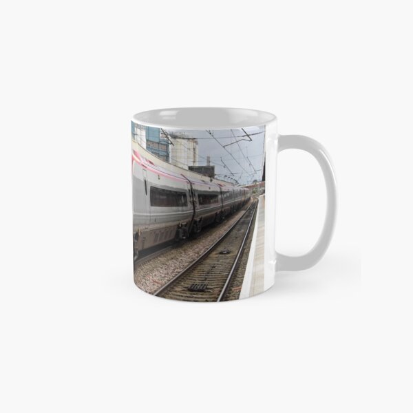 Vista previa del artículo con la obra «Clase 390 Pendolino en Warrington Bank Quay», diseñado y vendido por EngPhotography.