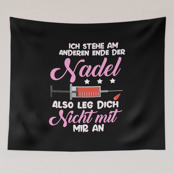 Artikelvorschau, Ich stehe am anderen ende Nadel Nurse Geschenk entworfen und verkauft von redshirtz.