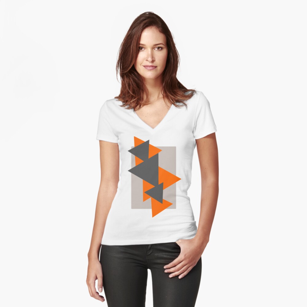 Artikel-Vorschau von Tailliertes T-Shirt mit V-Ausschnitt, designt und verkauft von sylviabosky.